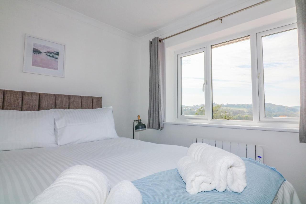 Waters Reach Villa Kingsbridge  Exteriör bild