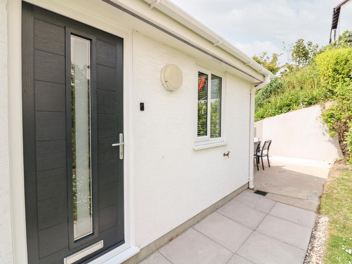 Waters Reach Villa Kingsbridge  Exteriör bild